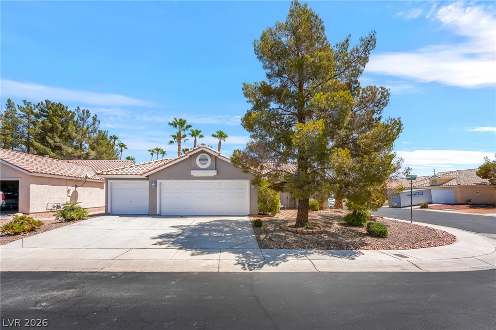 4866 Carefree, Las Vegas, NV 89122