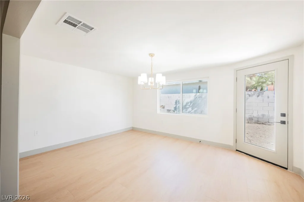 412 Gilday, North Las Vegas, NV 89030