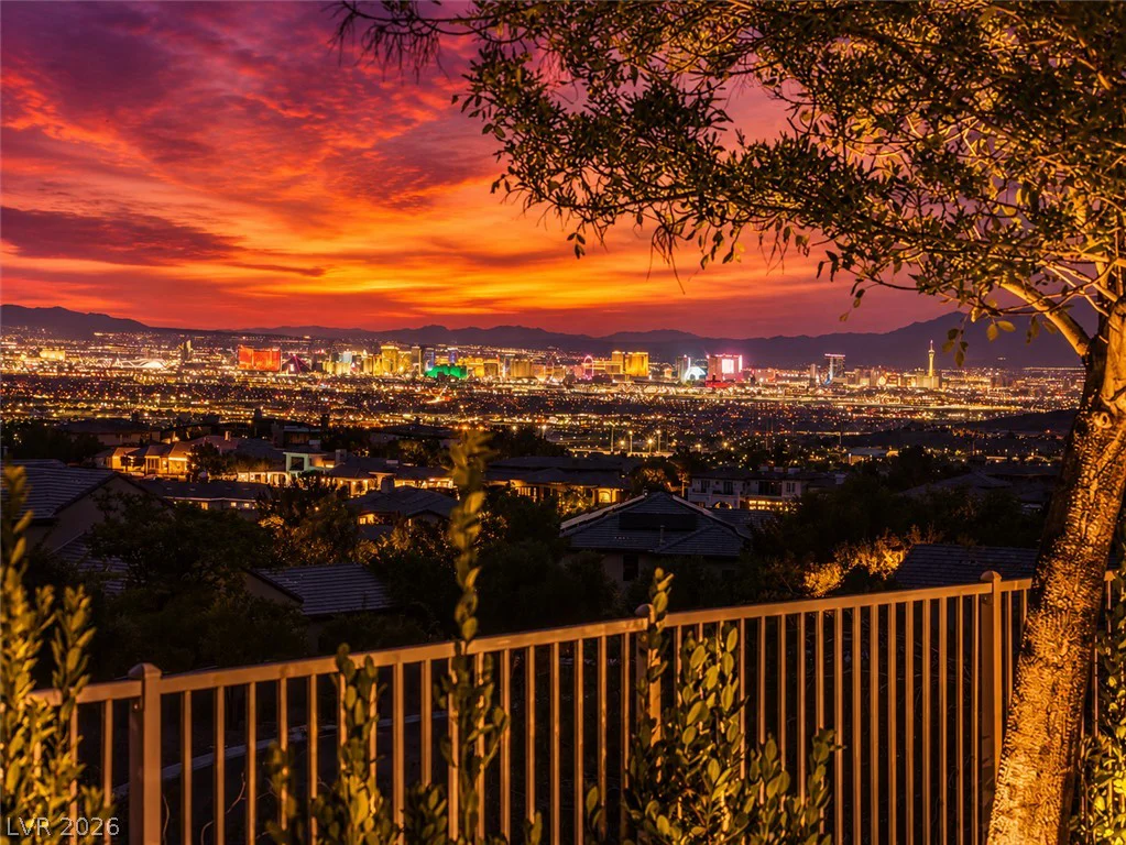3 Pine Hollow, Henderson, NV 89052