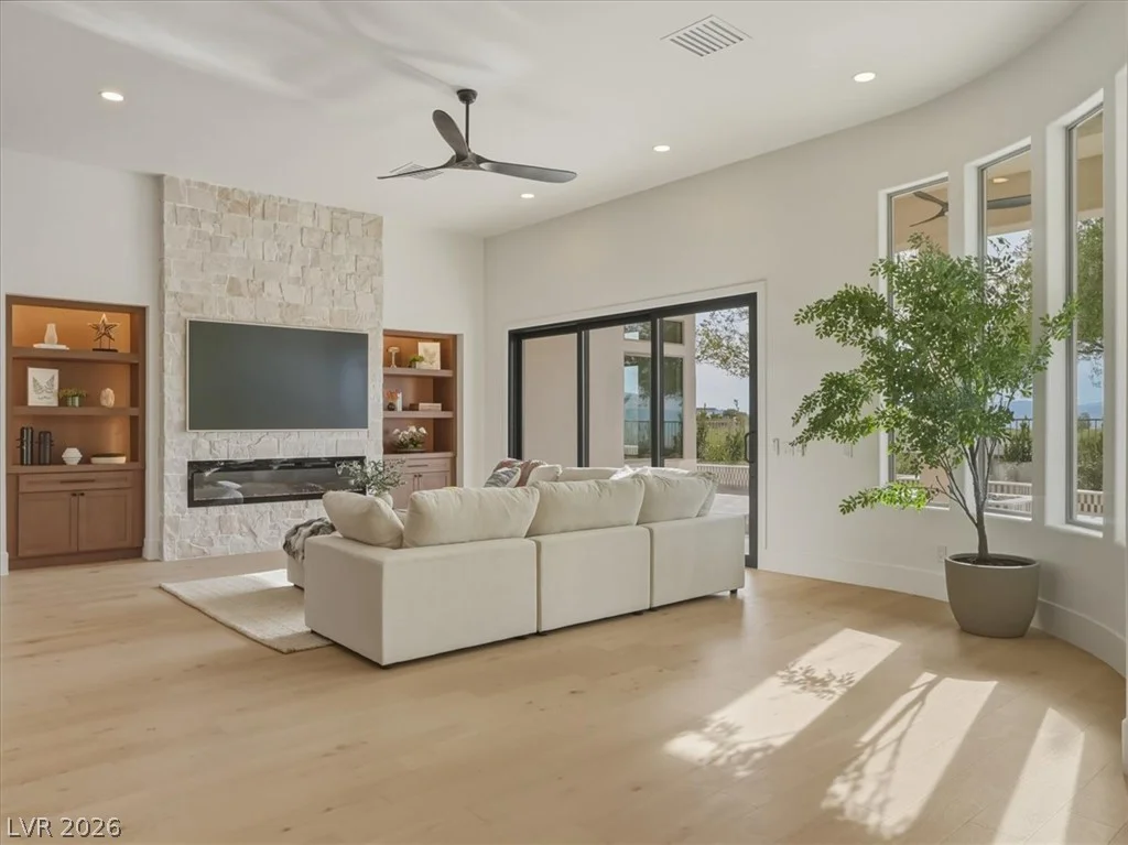 3 Pine Hollow, Henderson, NV 89052