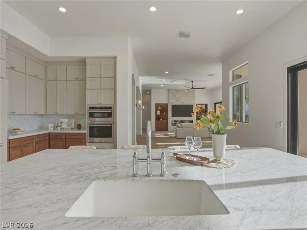 3 Pine Hollow, Henderson, NV 89052