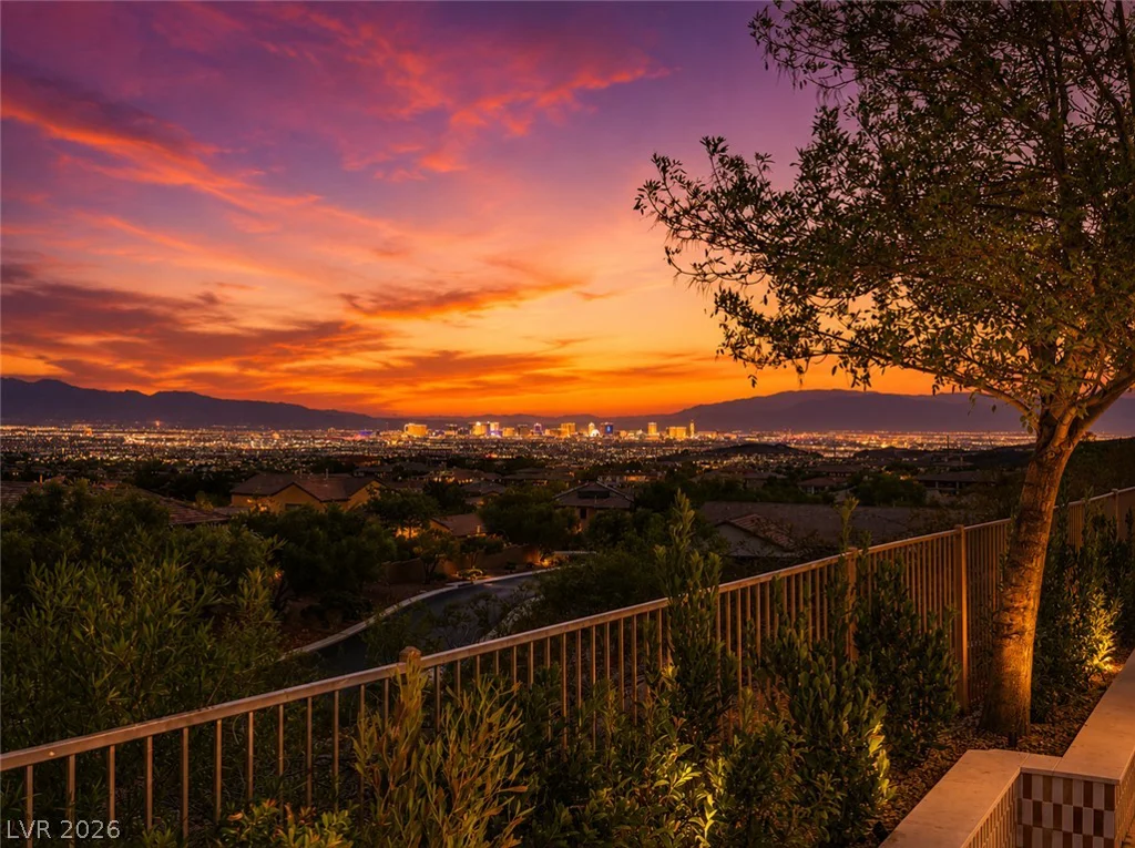 3 Pine Hollow, Henderson, NV 89052