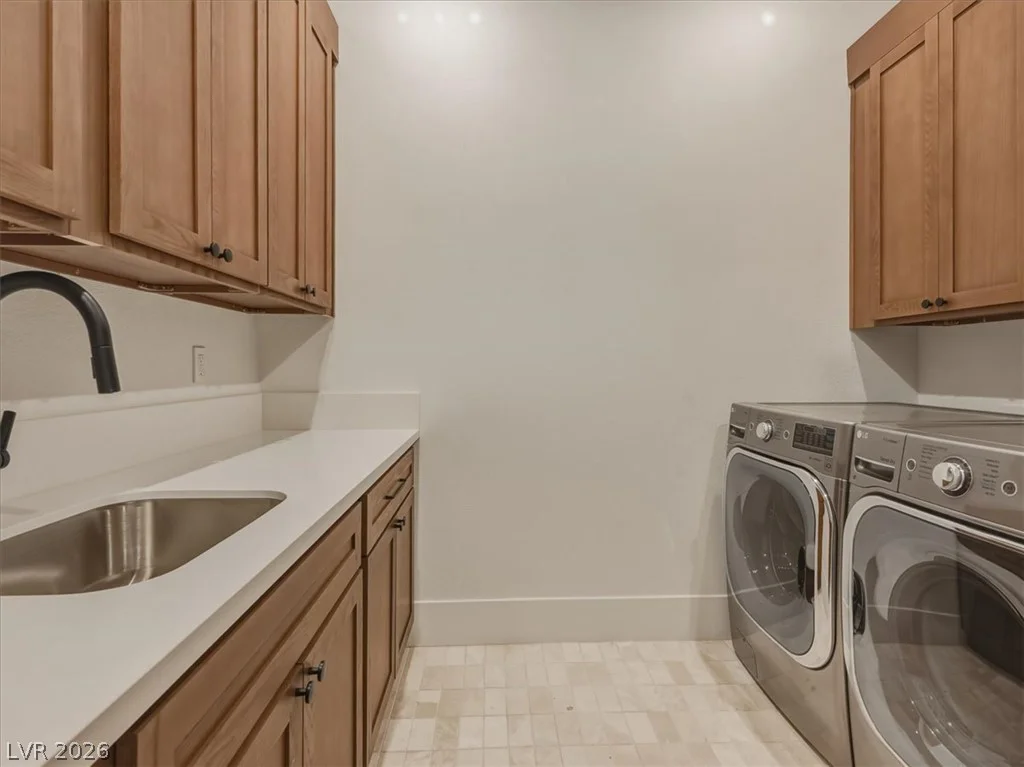 3 Pine Hollow, Henderson, NV 89052