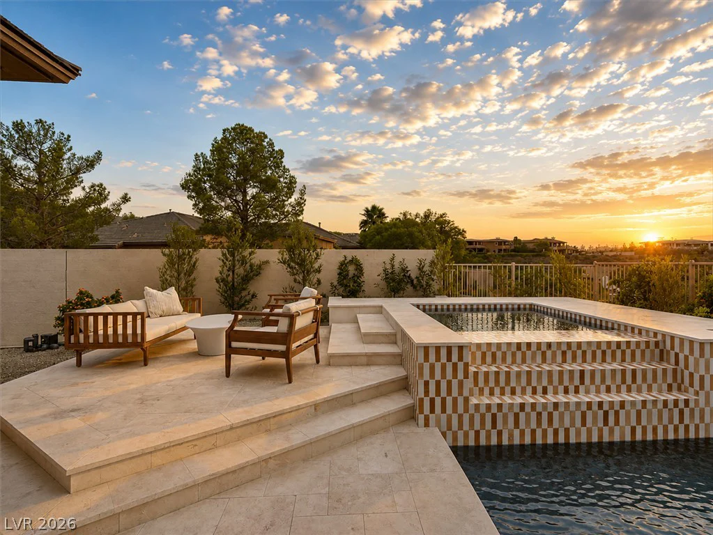 3 Pine Hollow, Henderson, NV 89052