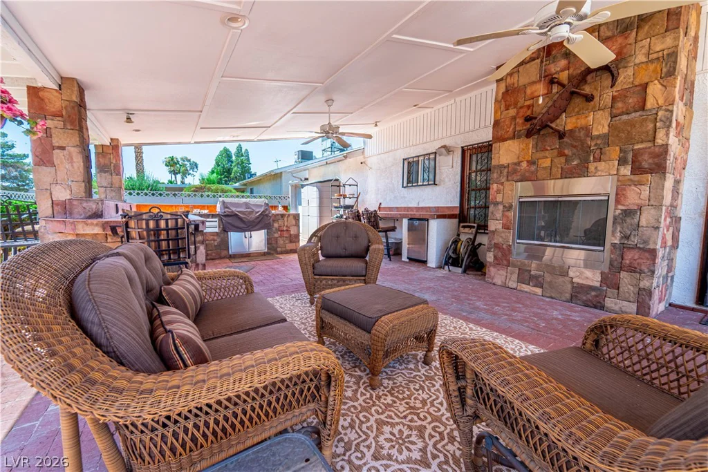 4656 Skyland, Las Vegas, NV 89121