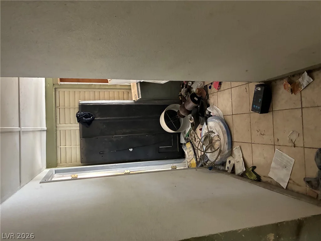2744 Searles, Las Vegas, NV 89101