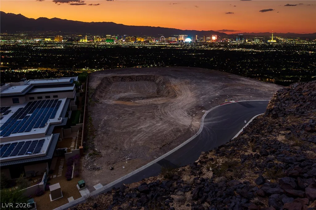 515 Cityview Ridge Dr, Henderson, NV 89012