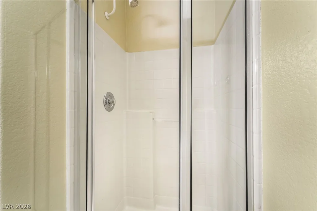 5751 Hacienda, Las Vegas, NV 89122
