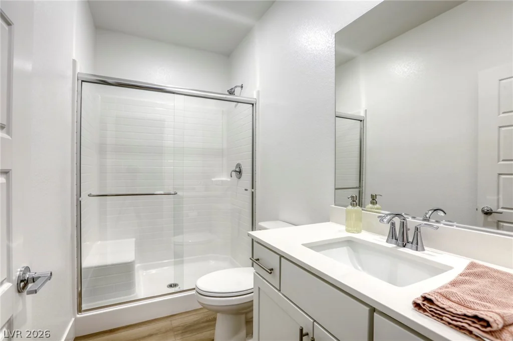 6104 Avery Pointe, Las Vegas, NV 89166