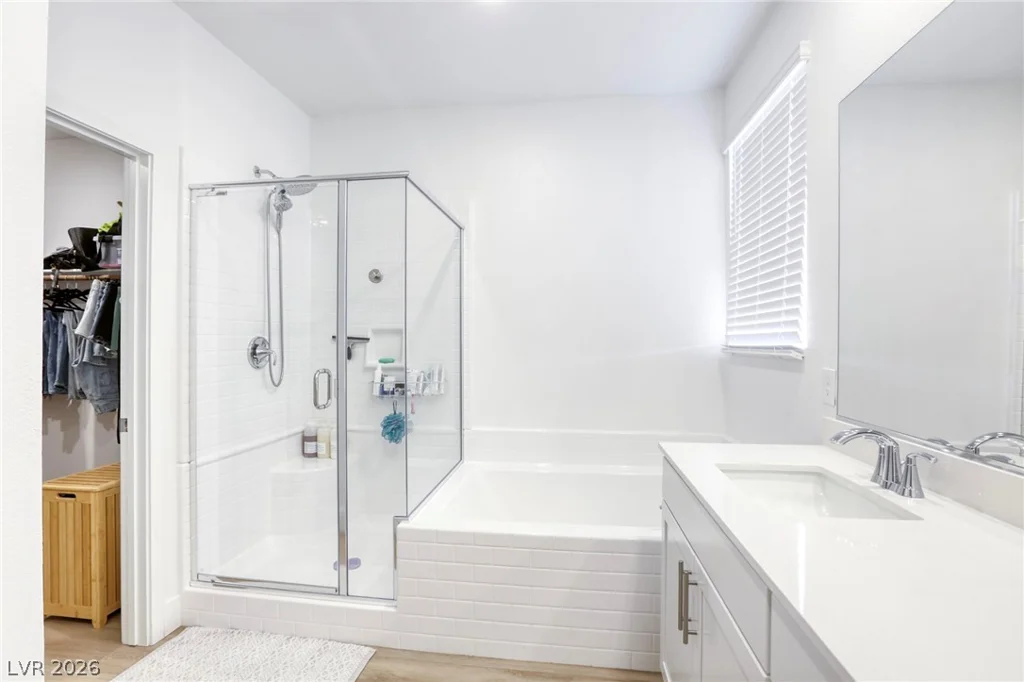 6104 Avery Pointe, Las Vegas, NV 89166
