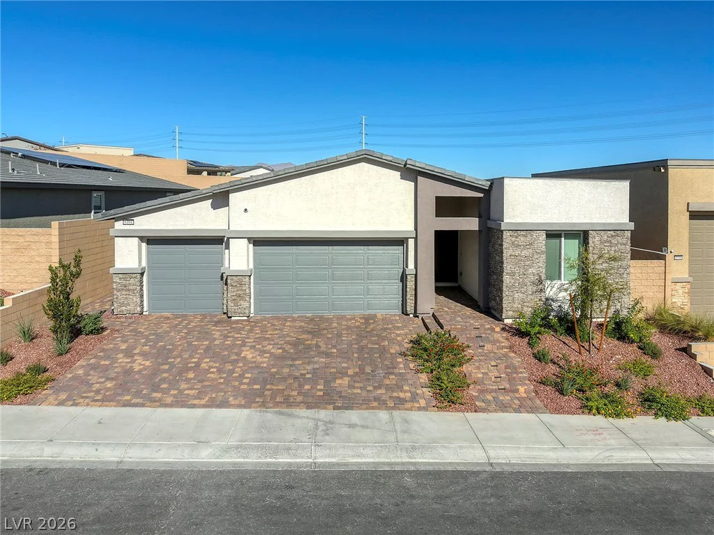 6104 Avery Pointe, Las Vegas, NV 89166