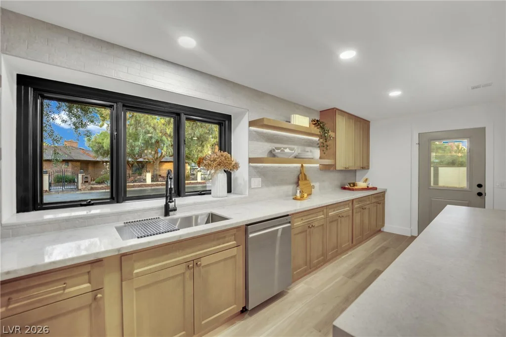 1244 Park, Las Vegas, NV 89102