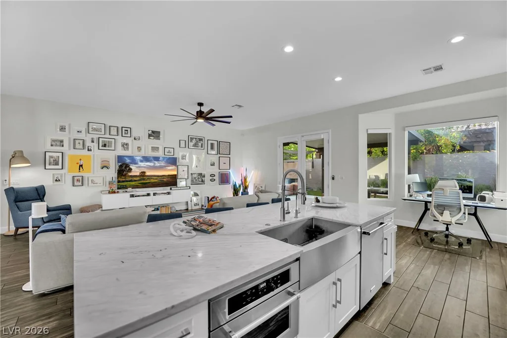 1617 Sun Ridge, Las Vegas, NV 89117