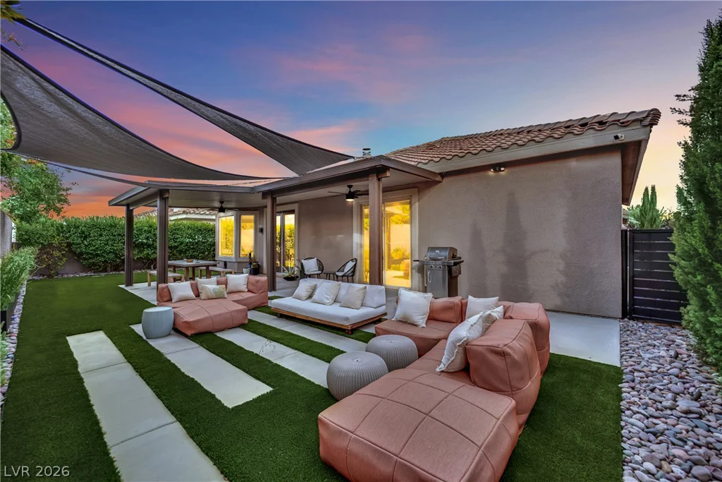 1617 Sun Ridge, Las Vegas, NV 89117
