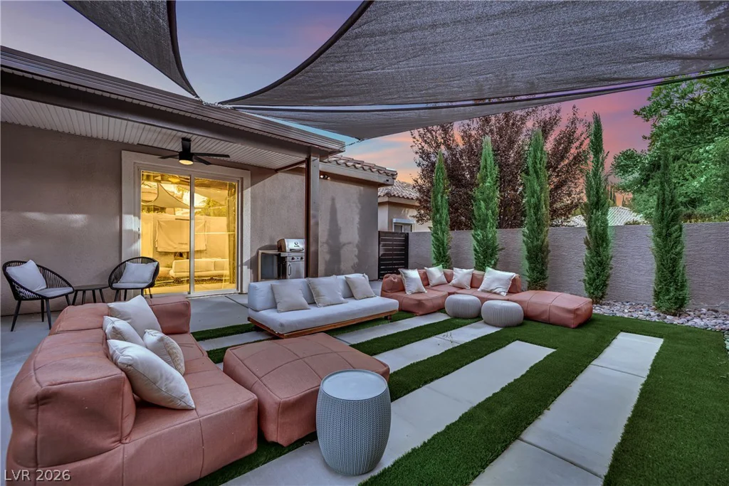 1617 Sun Ridge, Las Vegas, NV 89117