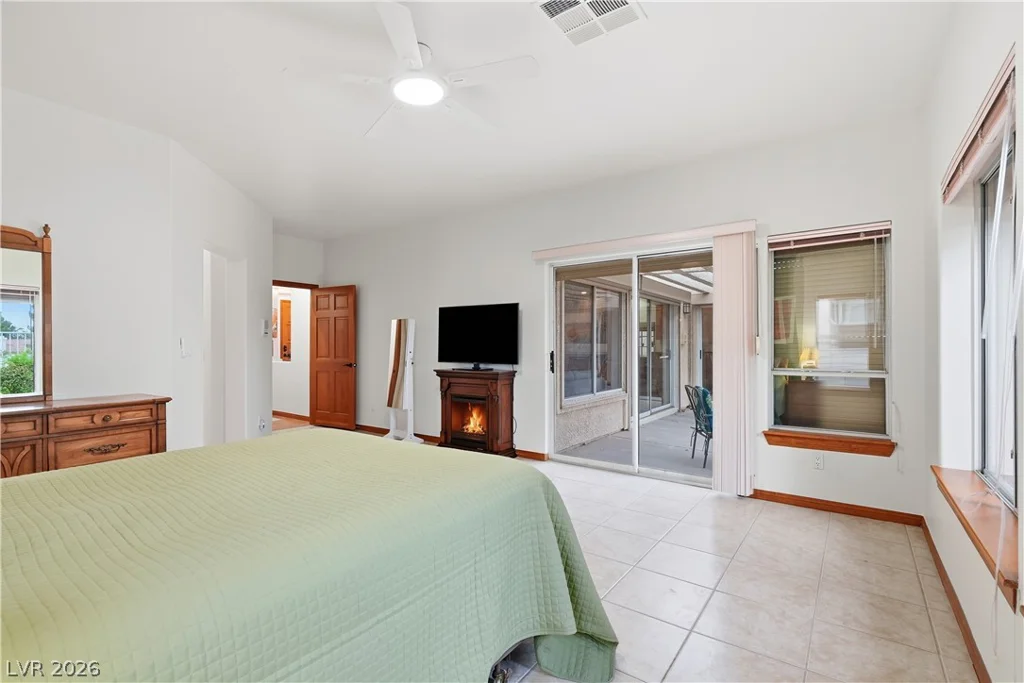 1842 Indian Bend, Henderson, NV 89074