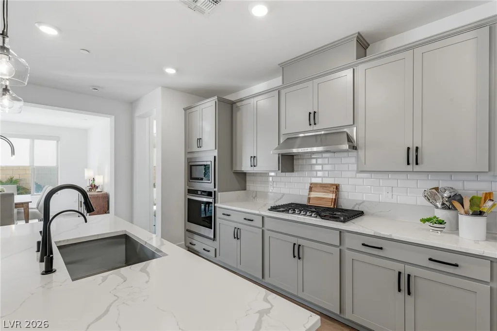 6490 Sandero Springs, Las Vegas, NV 89166