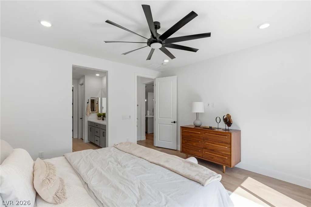 6490 Sandero Springs, Las Vegas, NV 89166