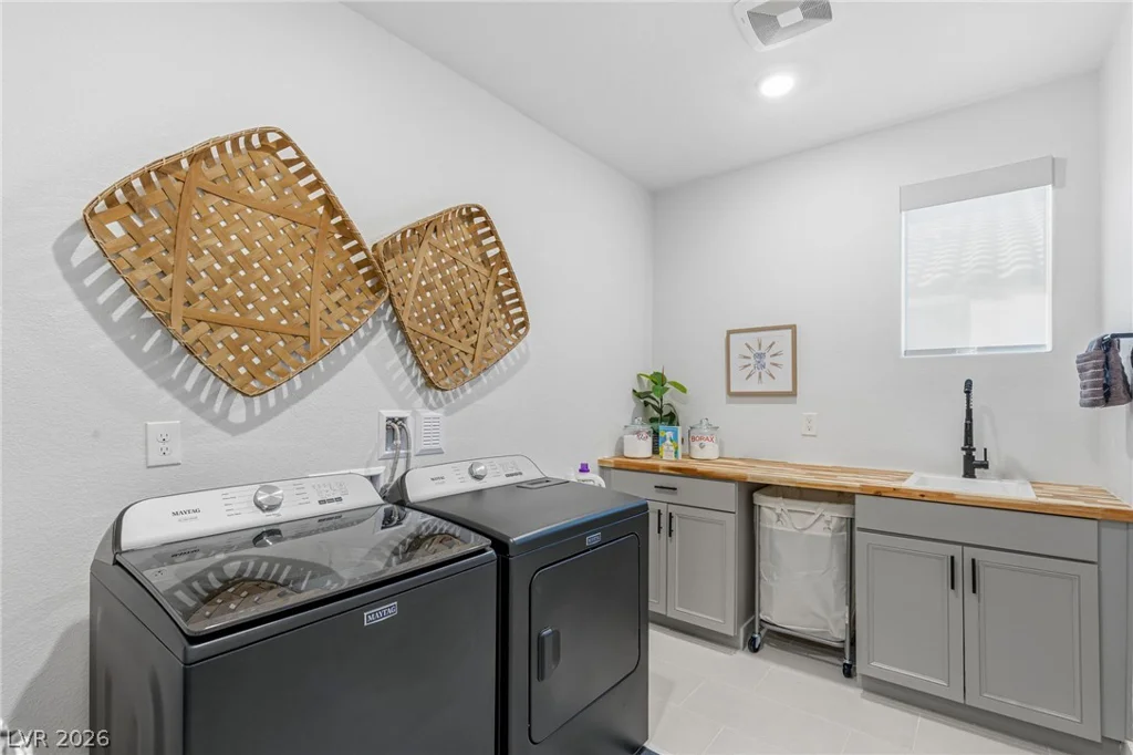 6490 Sandero Springs, Las Vegas, NV 89166