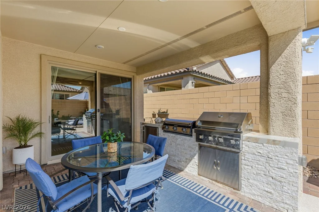 6490 Sandero Springs, Las Vegas, NV 89166