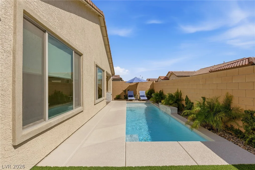 6490 Sandero Springs, Las Vegas, NV 89166