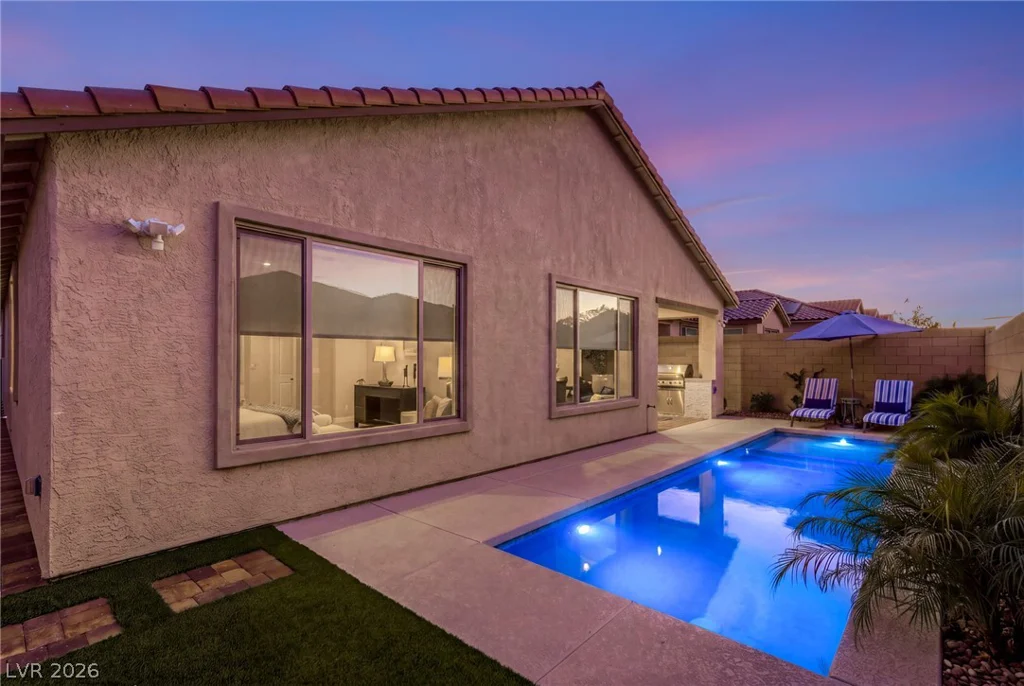 6490 Sandero Springs, Las Vegas, NV 89166