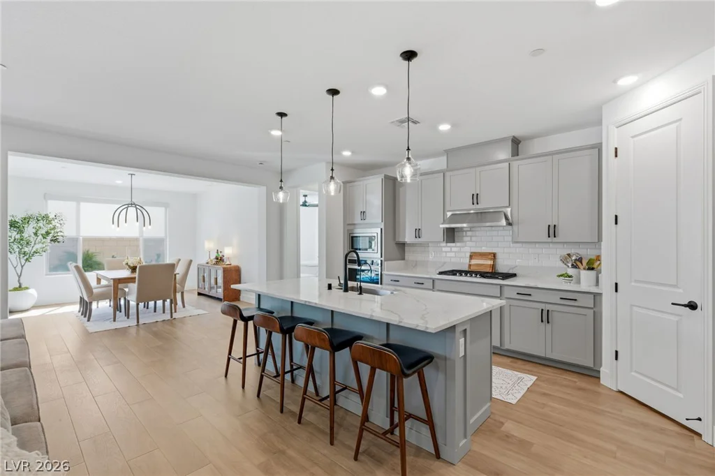 6490 Sandero Springs, Las Vegas, NV 89166