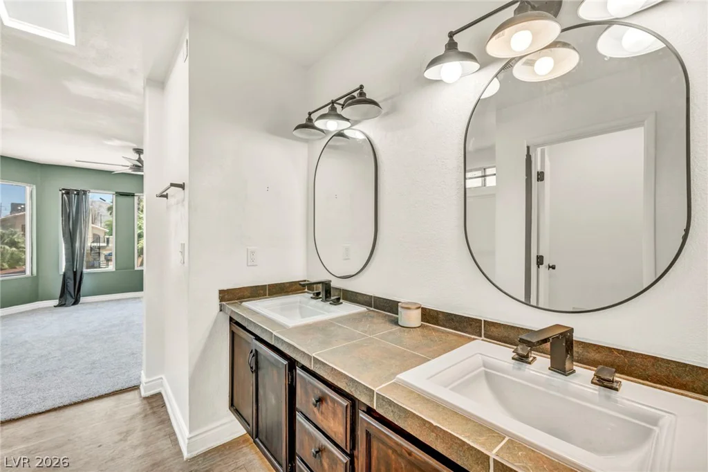 5322 Sandstone, Las Vegas, NV 89142