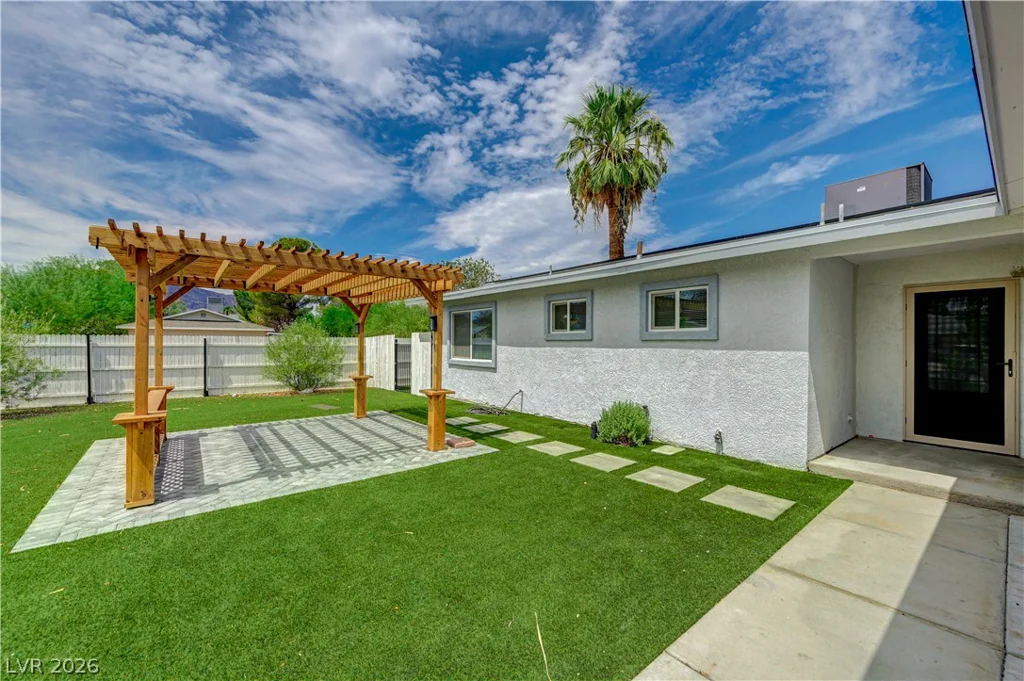 431 Scenic, Henderson, NV 89002