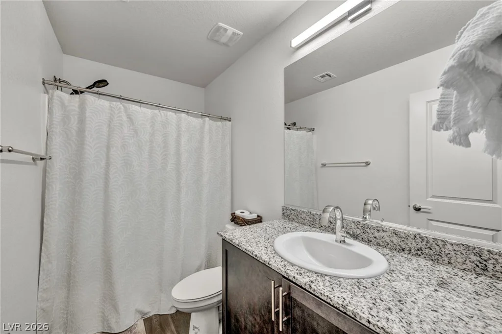 2742 Champagne Gold, North Las Vegas, NV 89086