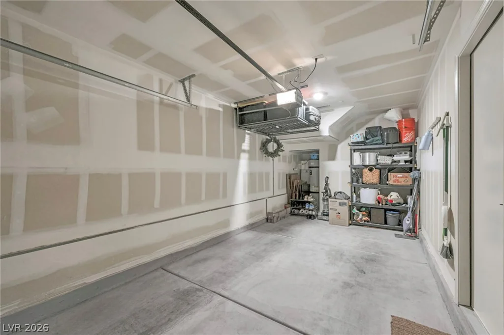 2742 Champagne Gold, North Las Vegas, NV 89086