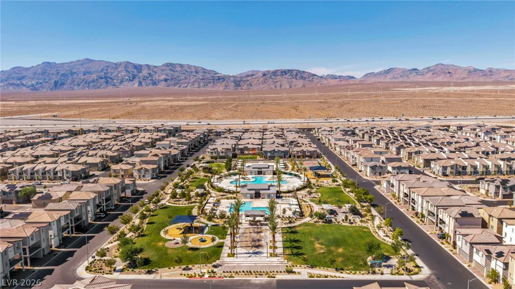 2742 Champagne Gold, North Las Vegas, NV 89086