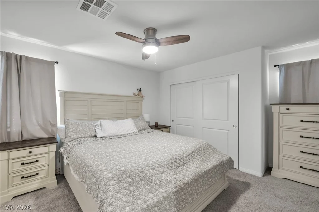 2742 Champagne Gold, North Las Vegas, NV 89086