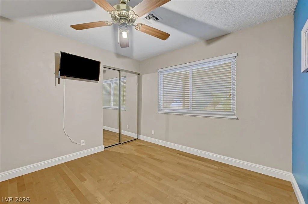 5817 Mary, Las Vegas, NV 89108