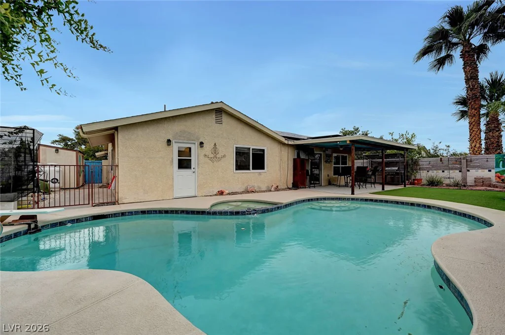 5817 Mary, Las Vegas, NV 89108