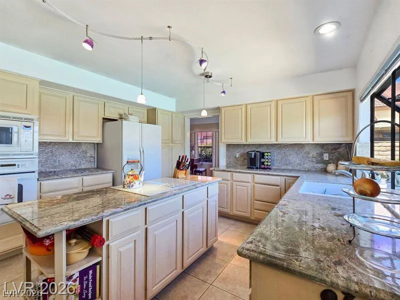 5396 Painted Sunrise, Las Vegas, NV 89149