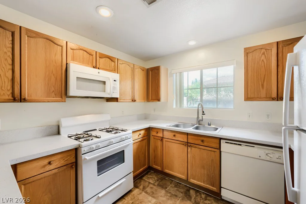 401 Amber Pine, Las Vegas, NV 89144