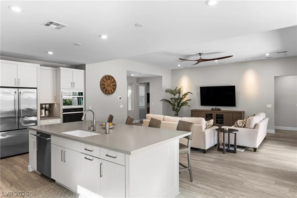 9707 Starlight Ridge, Las Vegas, NV 89148