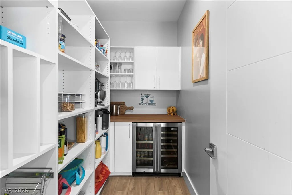 9707 Starlight Ridge, Las Vegas, NV 89148