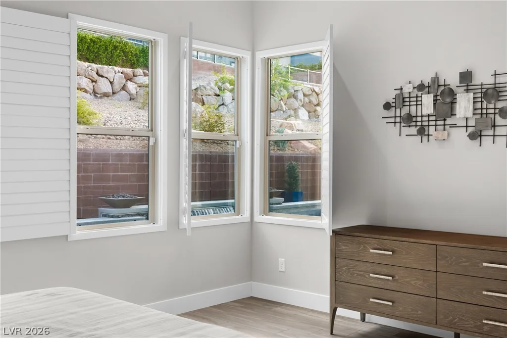 9707 Starlight Ridge, Las Vegas, NV 89148