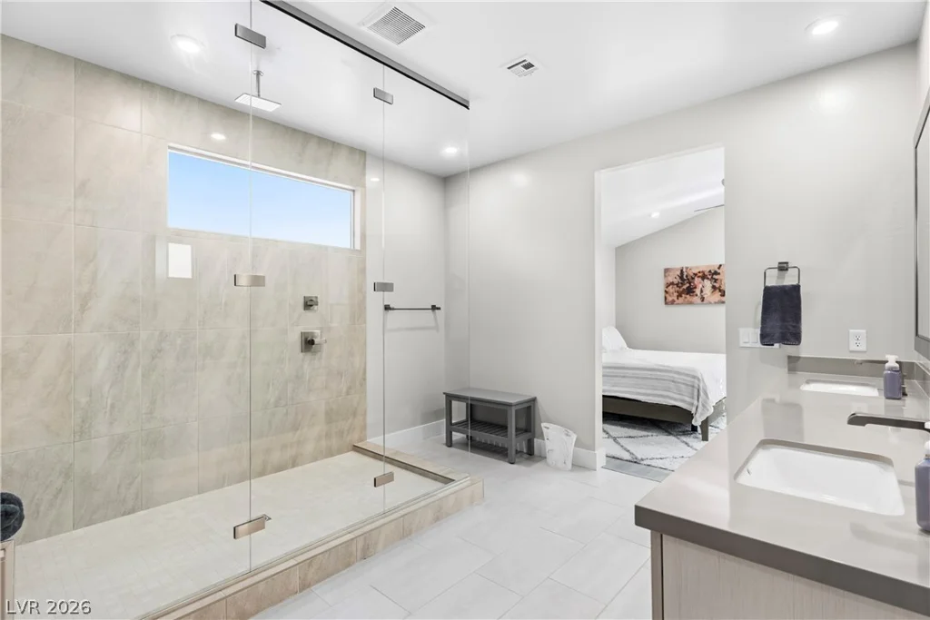 9707 Starlight Ridge, Las Vegas, NV 89148