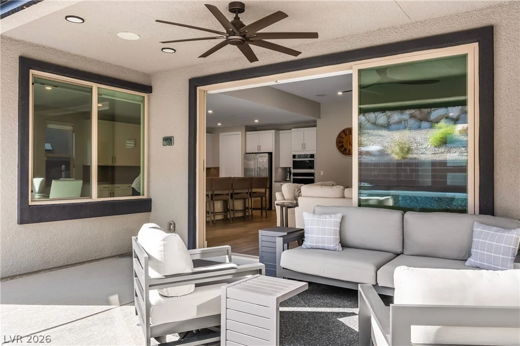 9707 Starlight Ridge, Las Vegas, NV 89148
