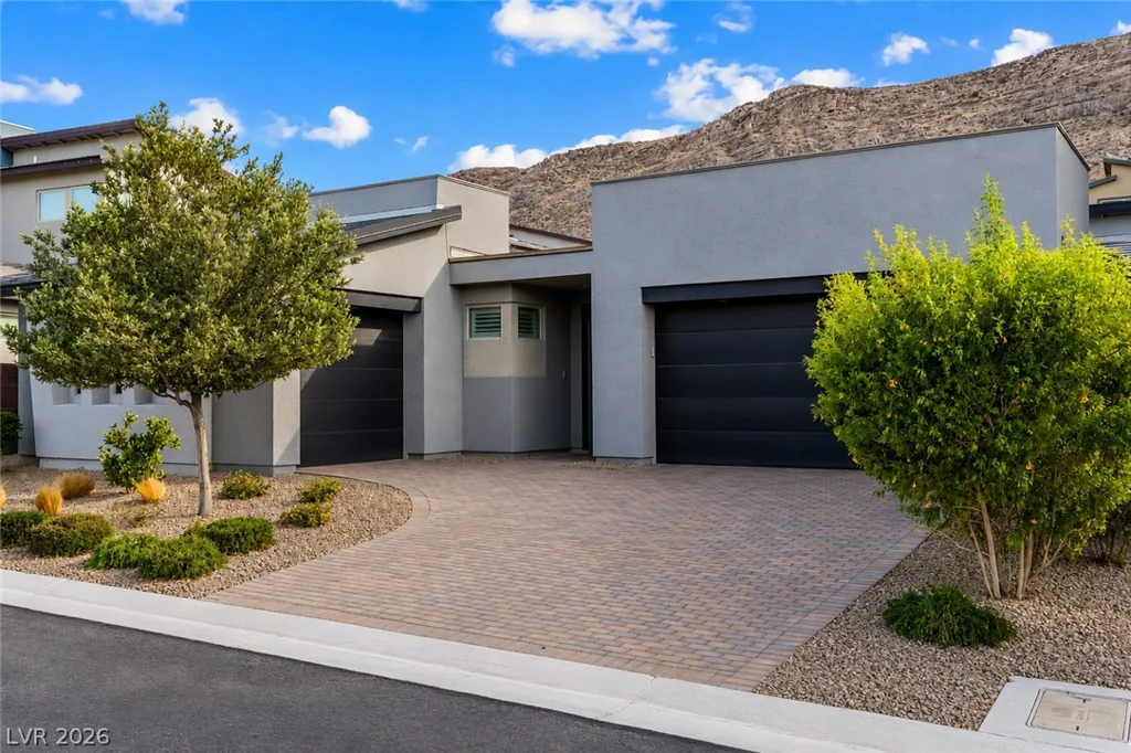 9707 Starlight Ridge, Las Vegas, NV 89148
