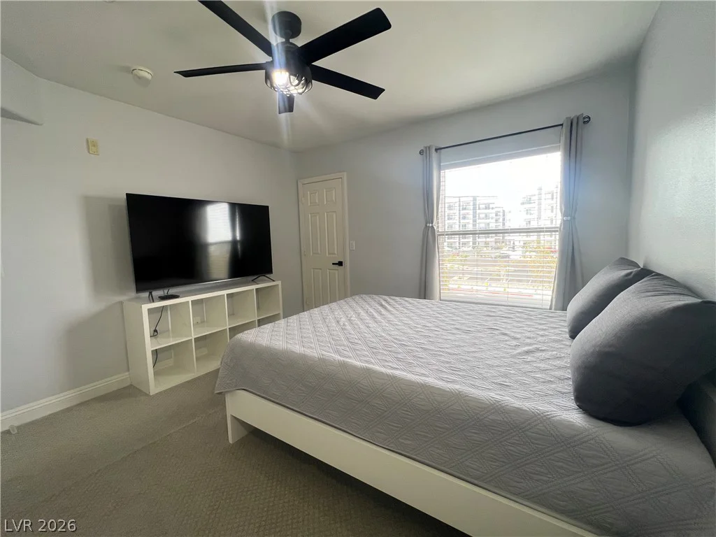8000 Badura, Las Vegas, NV 89113