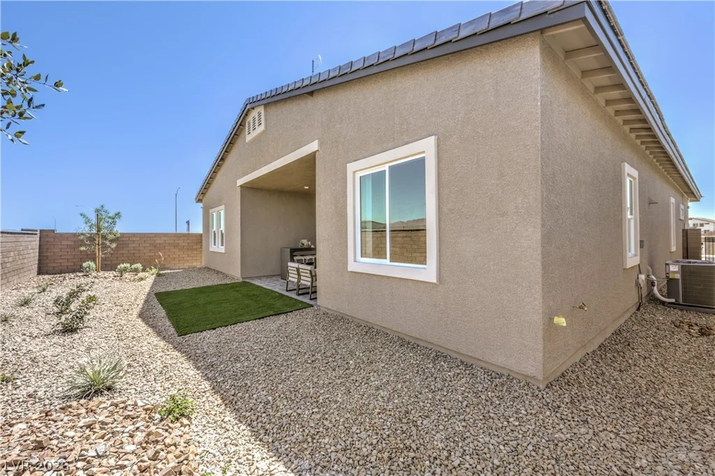1304 Ryan River, North Las Vegas, NV 89084