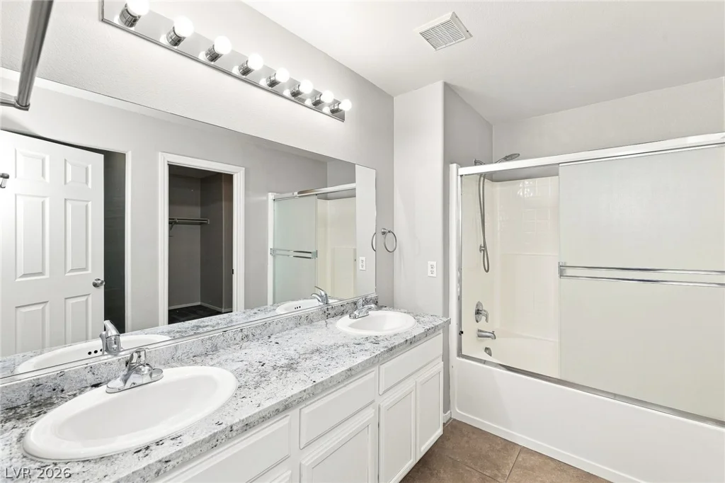 6020 Gum Springs, North Las Vegas, NV 89081