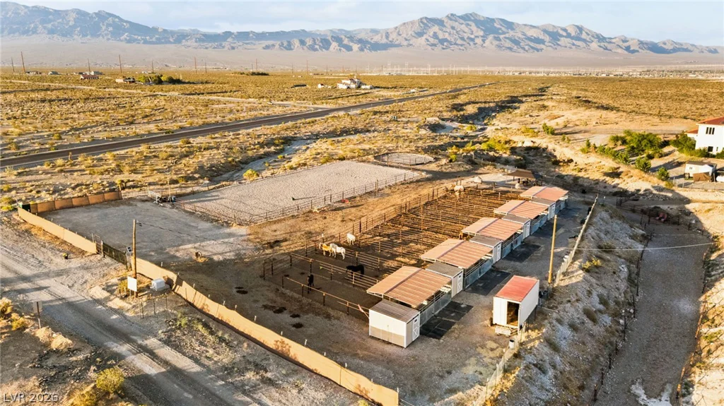 10895 Kyle Canyon, Las Vegas, NV 89166