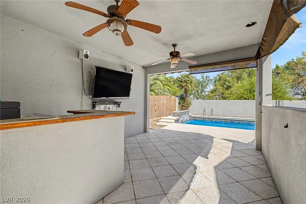 6500 Wild Horse, Las Vegas, NV 89108