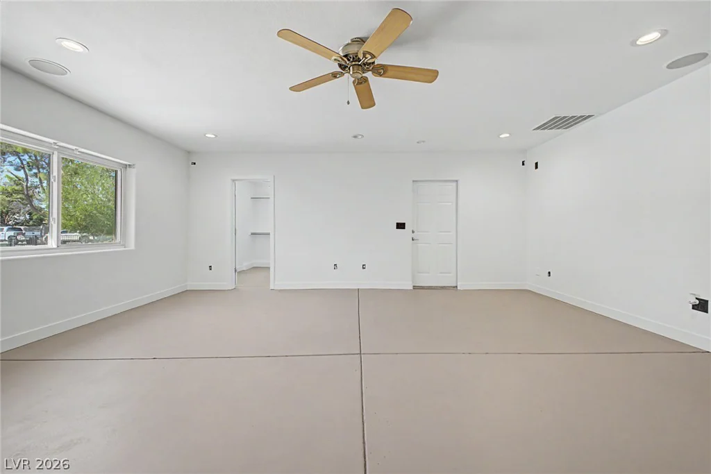6500 Wild Horse, Las Vegas, NV 89108