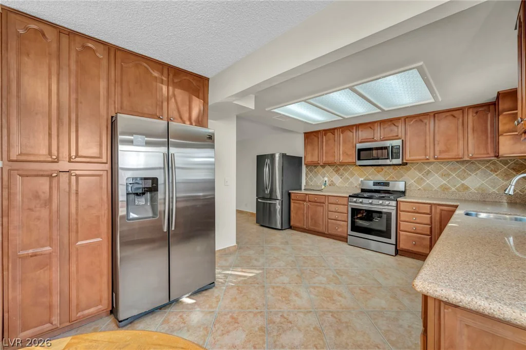 3923 Landsdown, Las Vegas, NV 89121